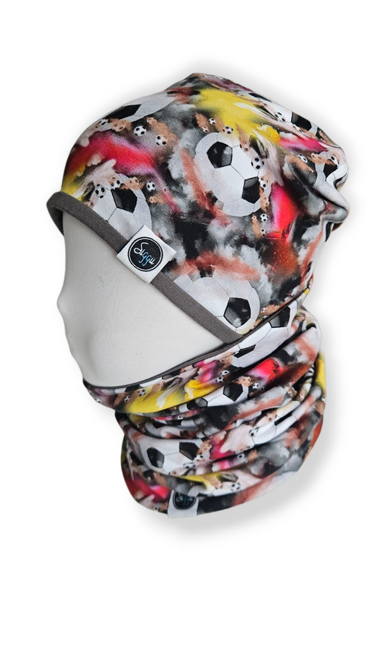 Reversible Hat & Tube Scarf Set - futball